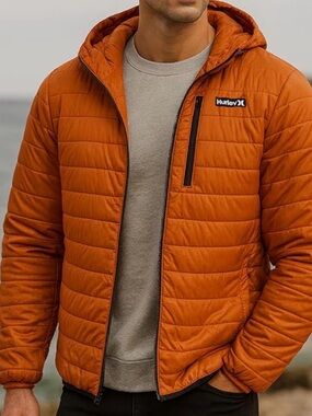 Hurley Hooded Puffer Jacket in Orange, Men’s Medium